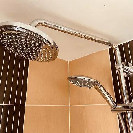 Alfama Amazing Tagus Views Aircon * Лісабон